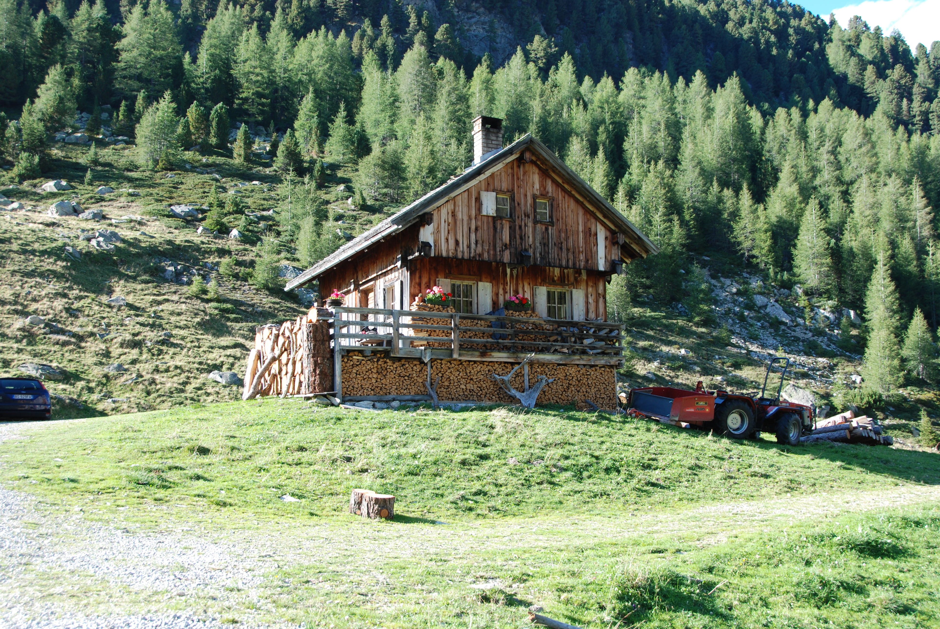 Almgemeinschaft Staller Sattel Cine Tirol